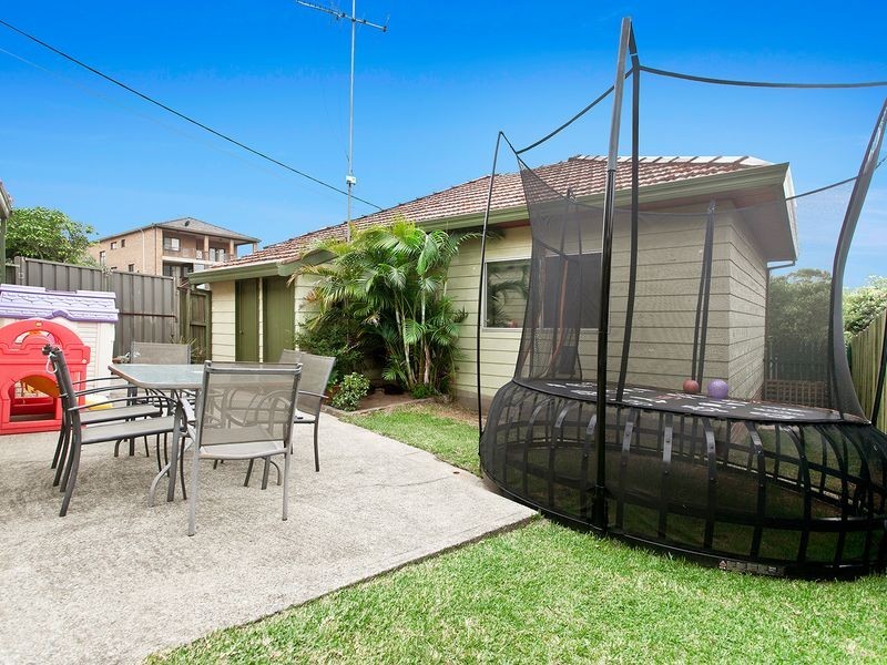 4A ATKINSON STREET, Arncliffe NSW 2205