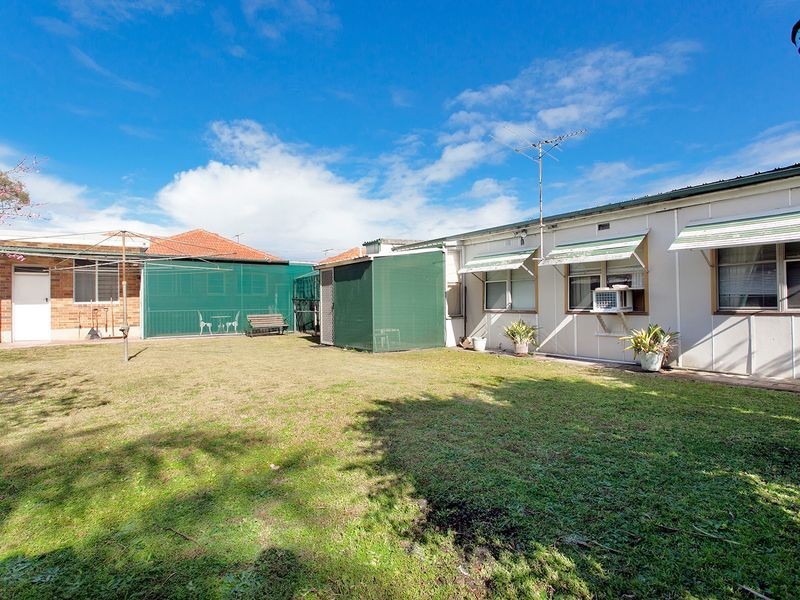 20 MCINTYRE AVENUE, Brighton-le-sands NSW 2216