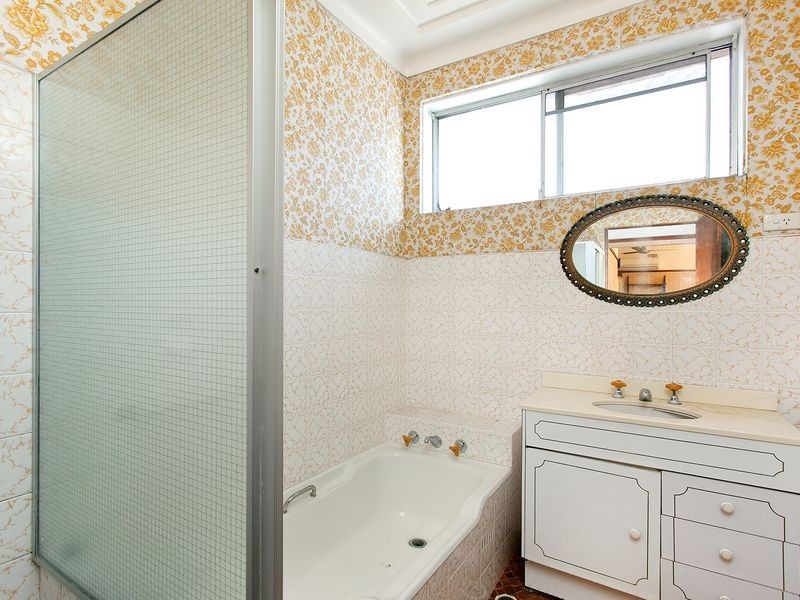 20 MCINTYRE AVENUE, Brighton-le-sands NSW 2216