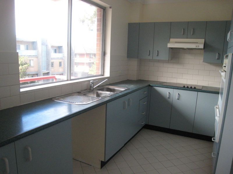 1-7 Carnarvon St, Carlton NSW 2218