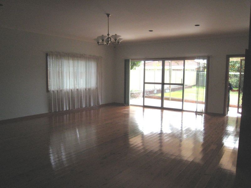 23 Seymour Street, Hurstville Grove NSW 2220