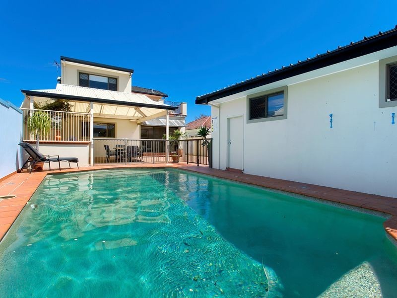 26 CARINYA AVENUE, Brighton-le-sands NSW 2216