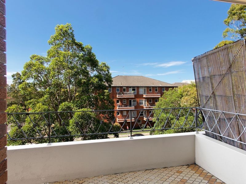 9/27 KINGS ROAD, Brighton-le-sands NSW 2216