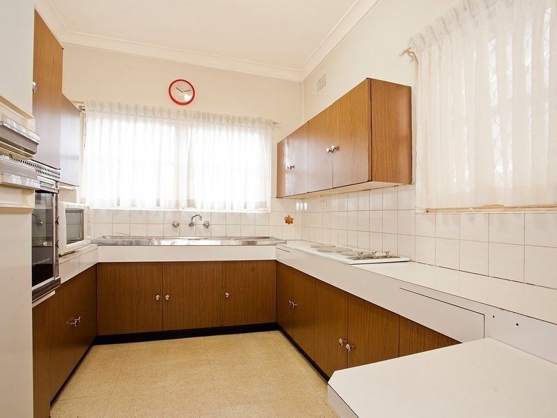 124 The Grand Parade, Brighton-le-sands NSW 2216