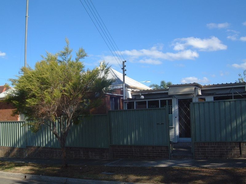 2 Hill Street, Carlton NSW 2218