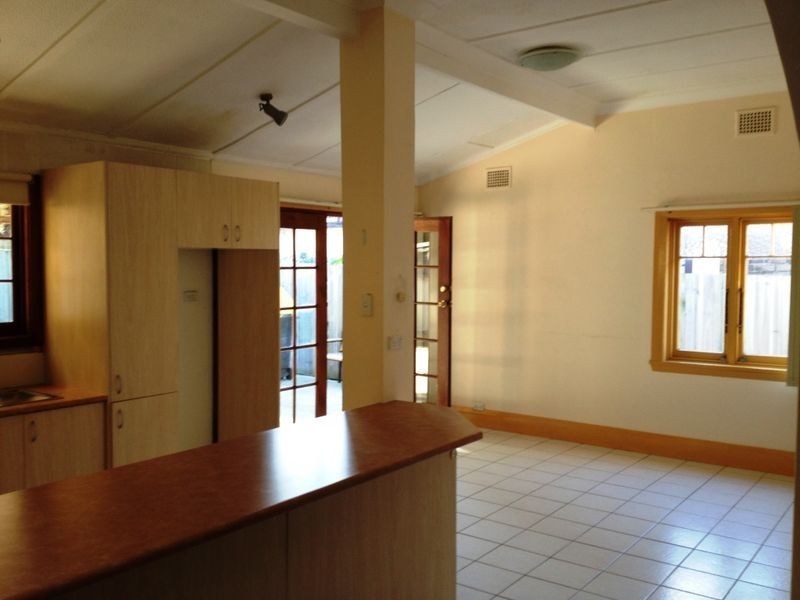 8 Reading Road, Brighton-le-sands NSW 2216