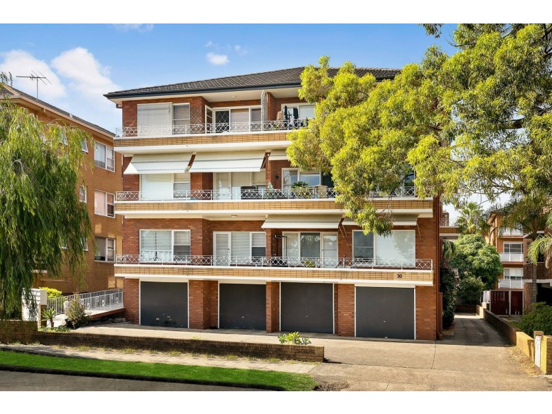 2/30 Crawford Road, Brighton-le-sands NSW 2216