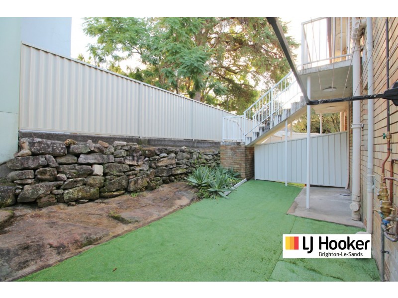 1/79 Queen Victoria Street, Bexley NSW 2207