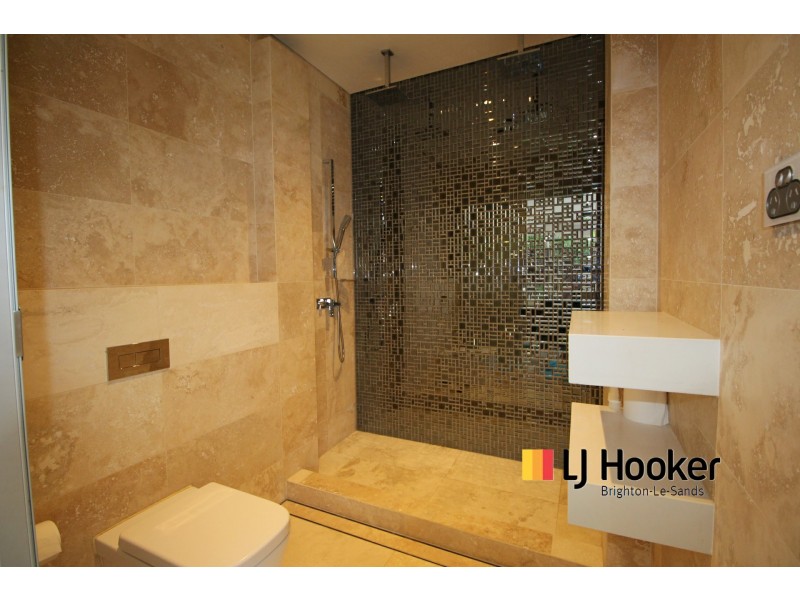 1 Hollywood Street, Monterey NSW 2217