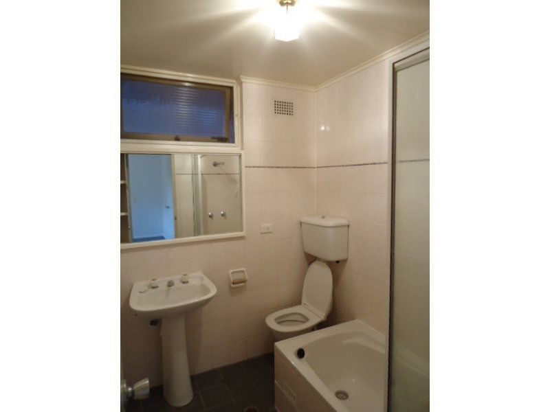 5 Queens Road, Brighton-le-sands NSW 2216