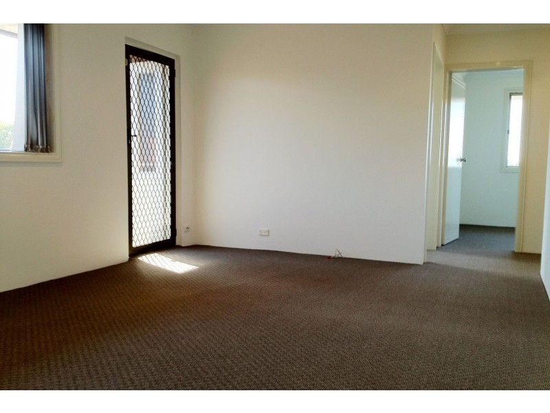 96 Tenterden Road, Botany NSW 2019