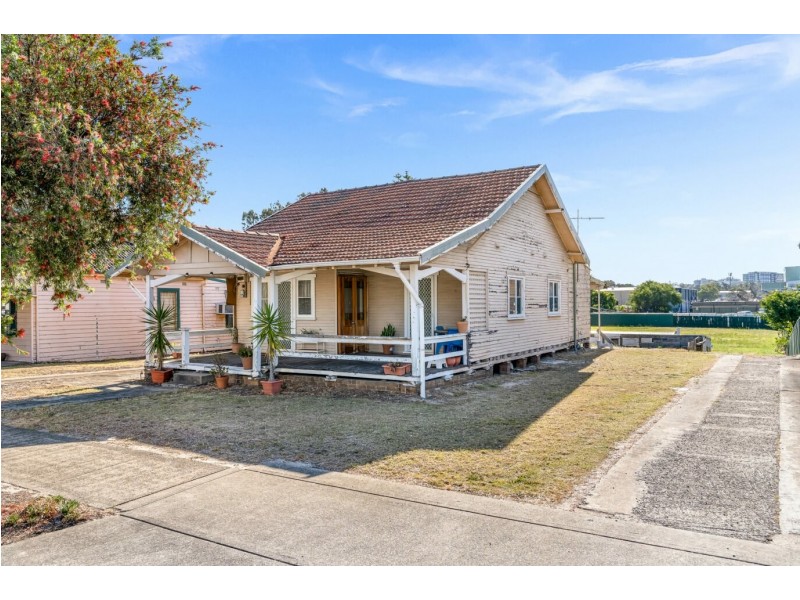 11 England Street, Brighton-le-sands NSW 2216