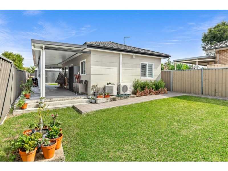 2 Dyson Street, Fairfield West NSW 2165