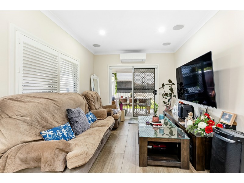 2 Dyson Street, Fairfield West NSW 2165