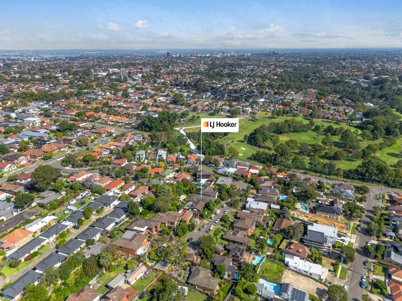 8 Lapis Crescent, Bardwell Valley NSW 2207