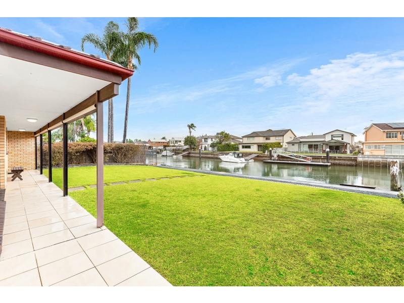 61 Hawkesbury Esp, Sylvania Waters NSW 2224