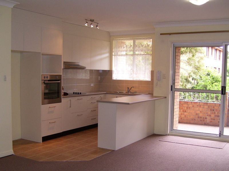 11-13 TRAFALGAR ST, Brighton-le-sands NSW 2216