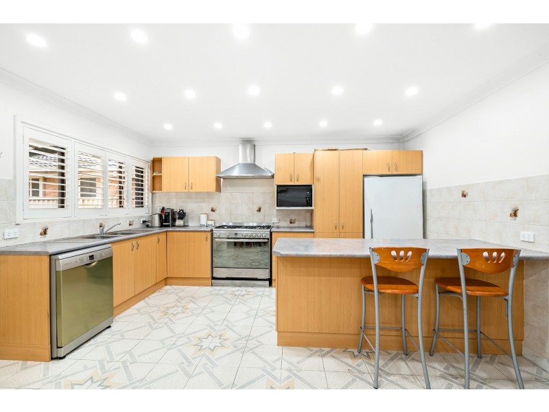 9 Kings Road, Brighton-le-sands NSW 2216