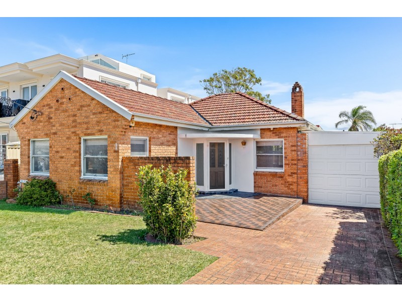 1 Jones Avenue, Monterey NSW 2217