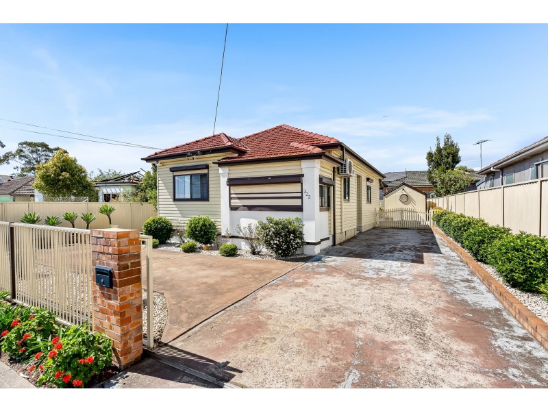 323 Woodville Road, Guildford NSW 2161