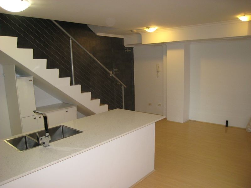 2 Goodlet Street, Surry Hills NSW 2010