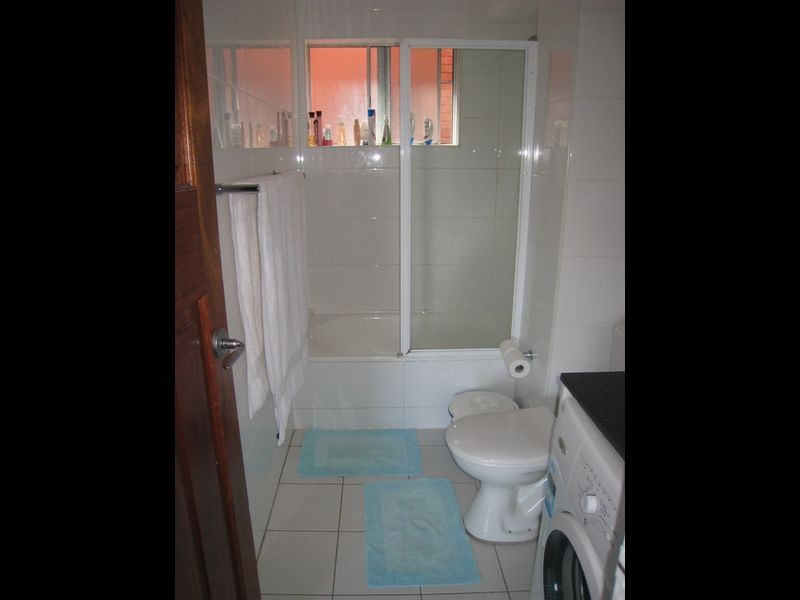 76 Lenthall Street, Kensington NSW 2033