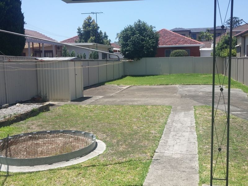 16 Chuter Avenue, Monterey NSW 2217