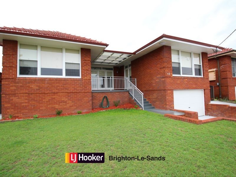 13 Moorefield Avenue, Kogarah NSW 2217