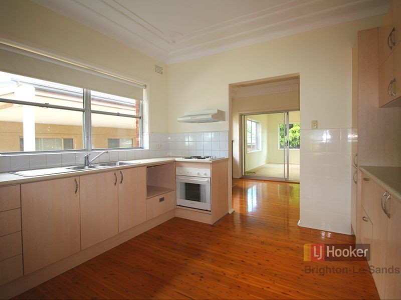 182 The Grand Parade, Monterey NSW 2217