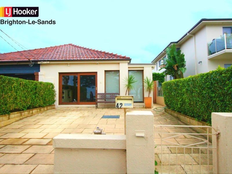 42 The Little Grand Parade, Brighton-le-sands NSW 2216
