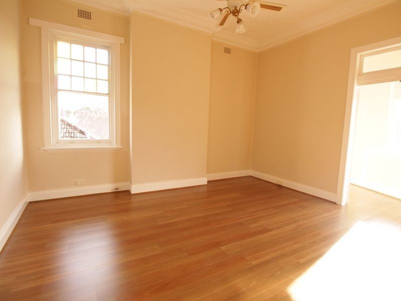 340 Railway Parade, Carlton NSW 2218