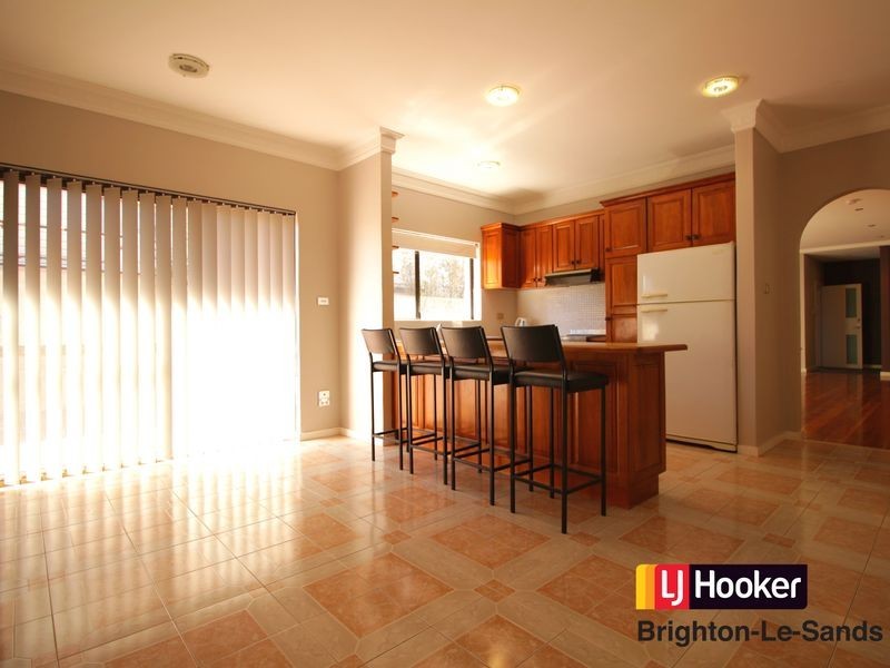 9 Crawford Road, Brighton-le-sands NSW 2216