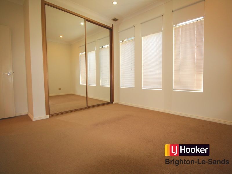 9 Crawford Road, Brighton-le-sands NSW 2216