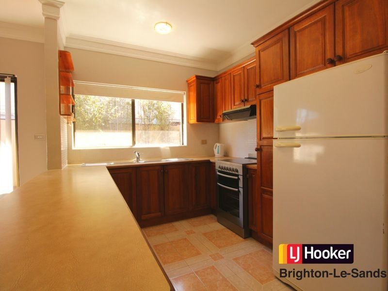 9 Crawford Road, Brighton-le-sands NSW 2216