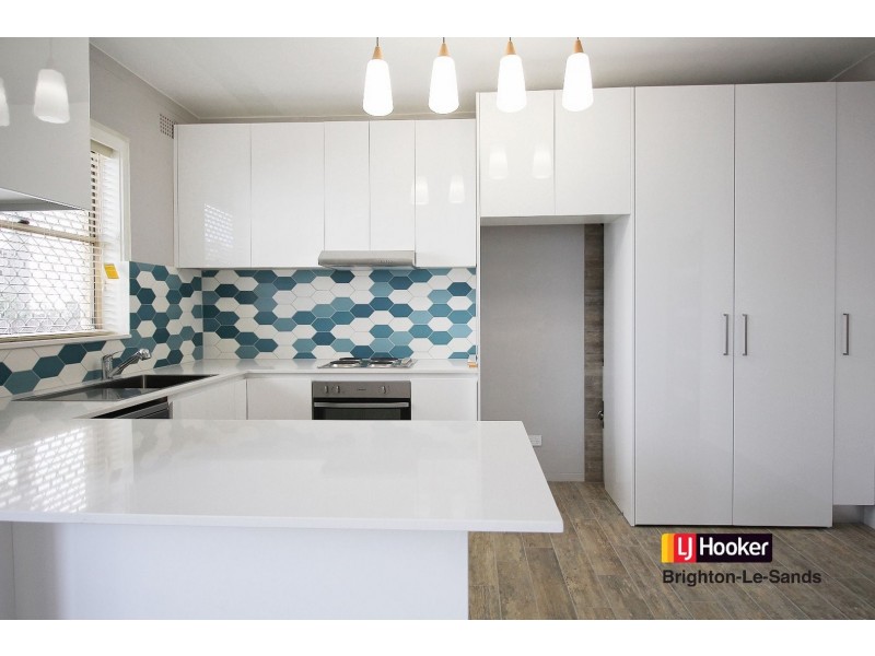 40 The “Little” Grand Parade, Brighton-le-sands NSW 2216