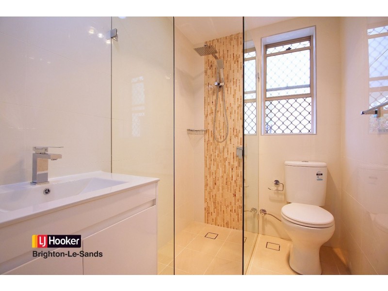 40 The “Little” Grand Parade, Brighton-le-sands NSW 2216