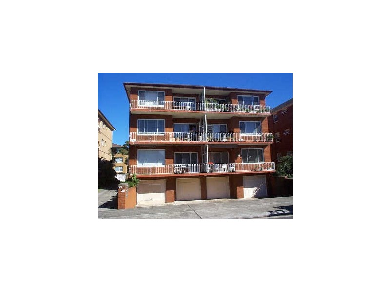 27 Queens Road, Brighton-le-sands NSW 2216