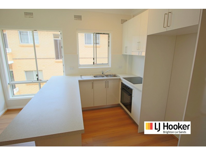 27 Queens Road, Brighton-le-sands NSW 2216