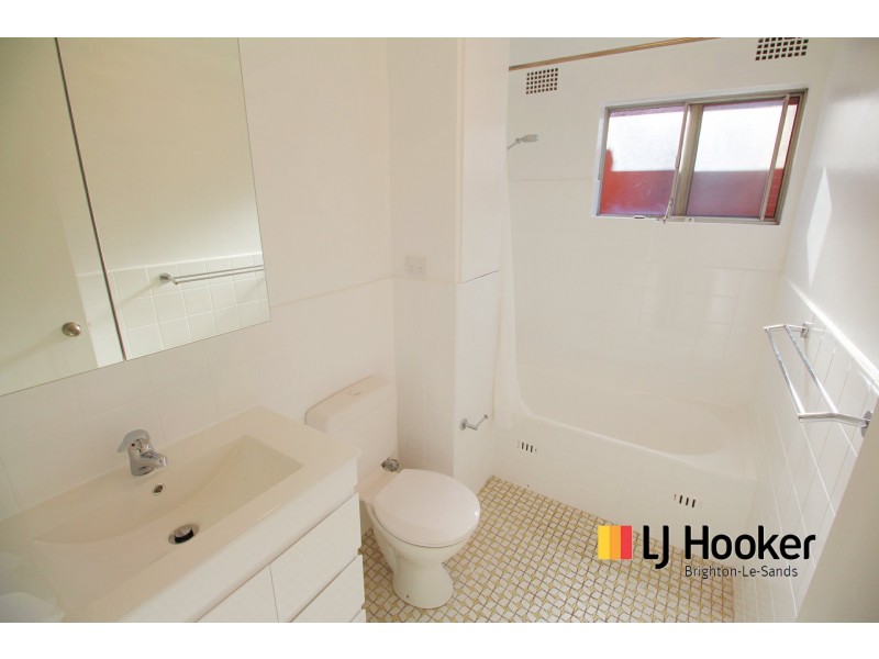 10/76 Lenthall Street, Kensington NSW 2033