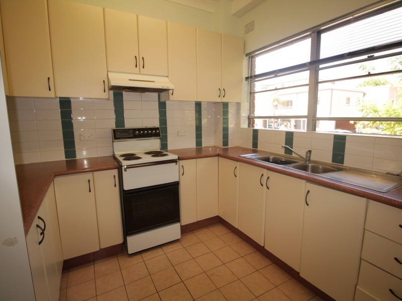 1 Queens Road, Brighton-le-sands NSW 2216