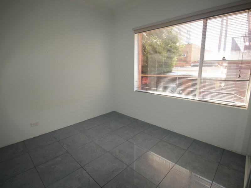 1 Queens Road, Brighton-le-sands NSW 2216