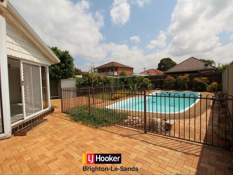 9 Hollywood Street, Monterey NSW 2217