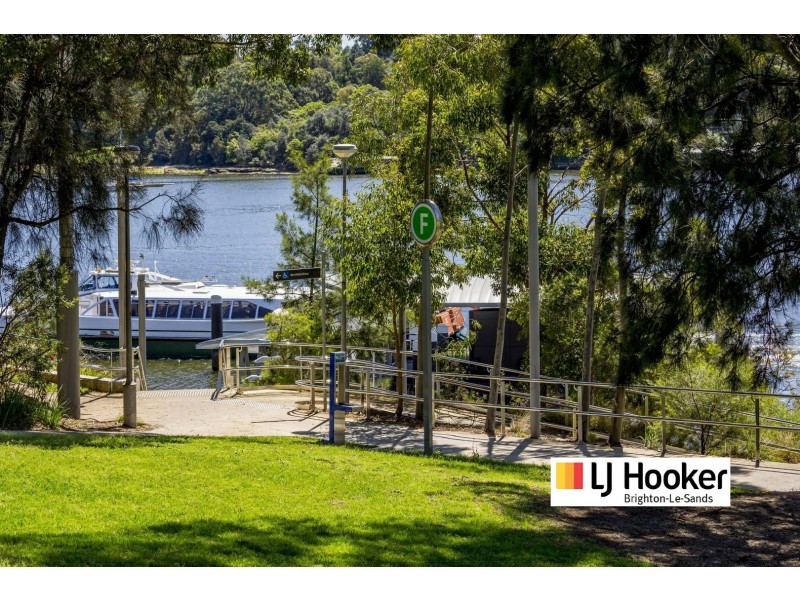 3/8 Bortfield Drive, Chiswick NSW 2046