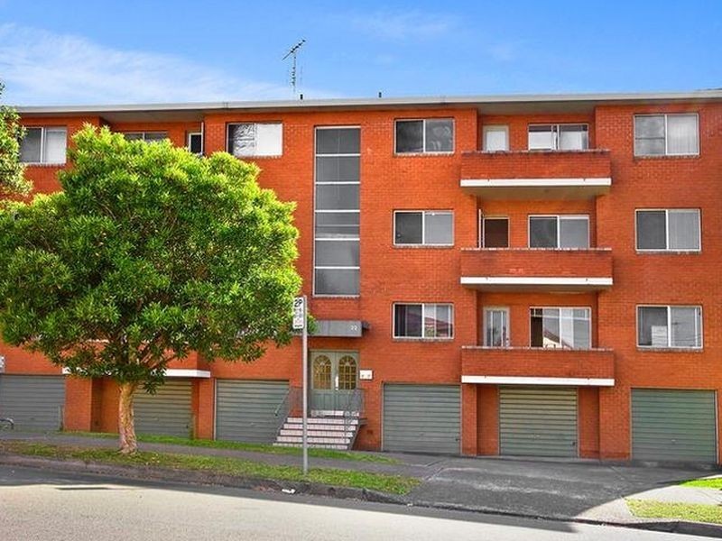 16 Guinea Street, Kogarah NSW 2217