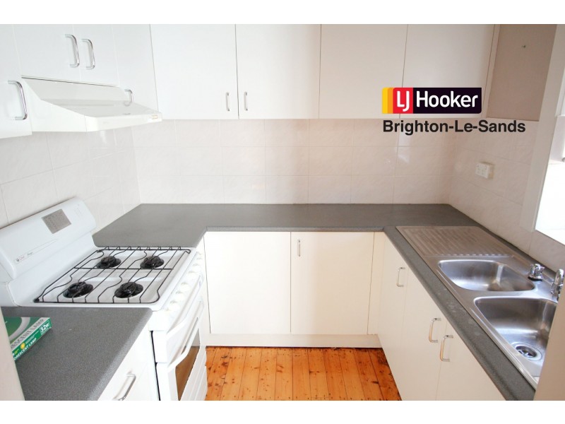 82 Connells Point Road, South Hurstville NSW 2221