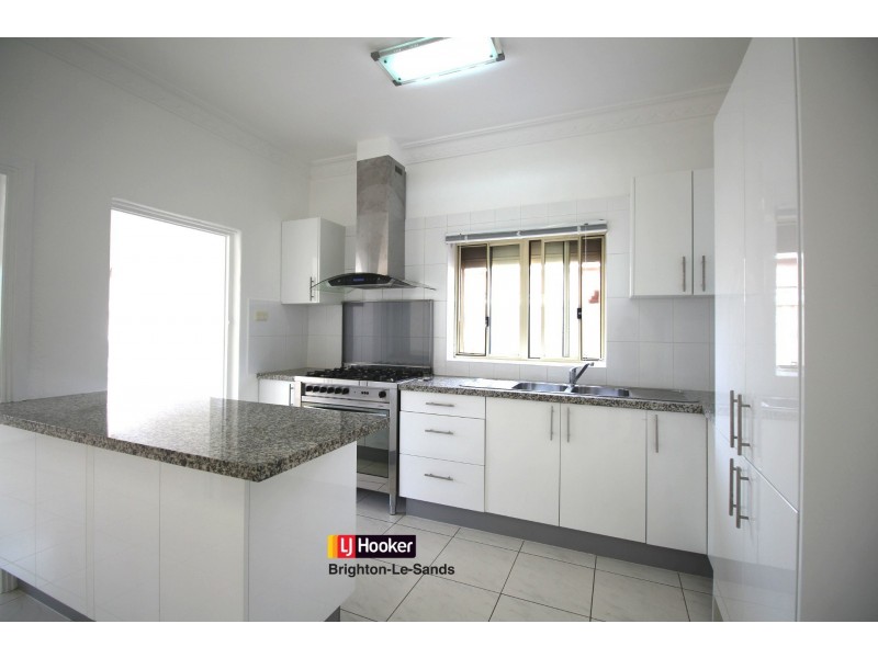 9 Caroma Avenue, Kyeemagh NSW 2216