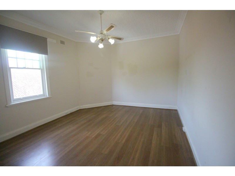 342 Railway Parade, Carlton NSW 2218