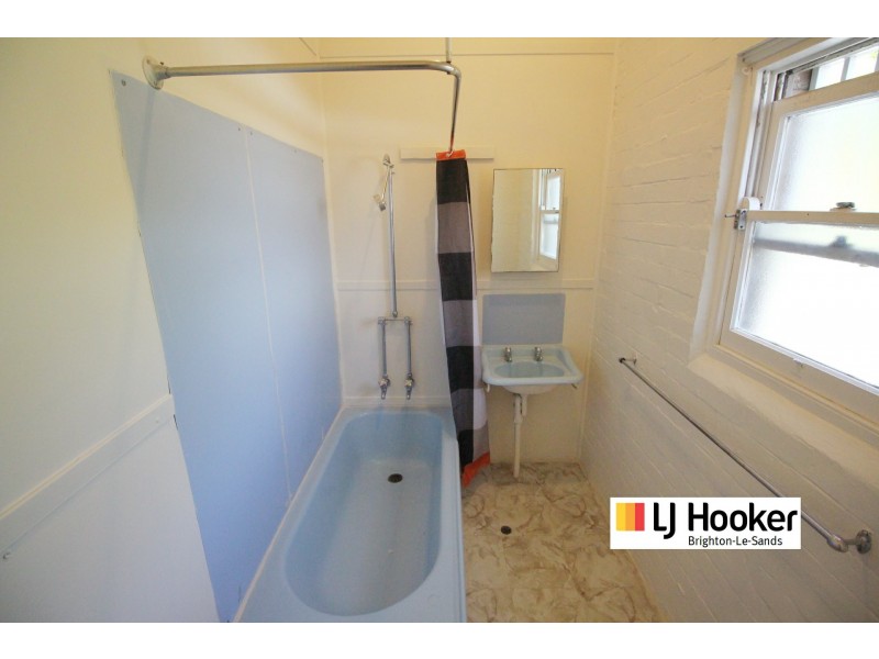 342 Railway Parade, Carlton NSW 2218