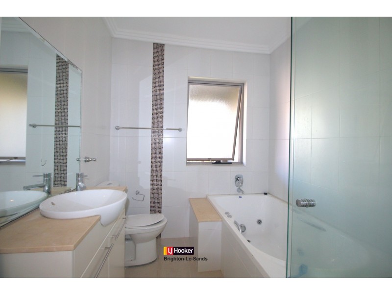 27 Carinya Avenue, Brighton-le-sands NSW 2216