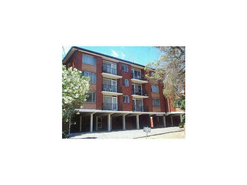 76 Lenthall Street, Kensington NSW 2033